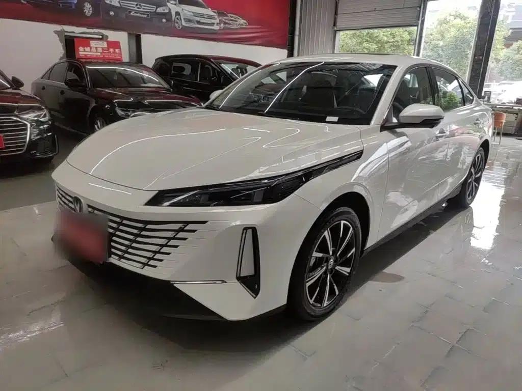 Changan Eado 2025 Blue Whale 1.5T 500Bar Premium Edition — миниатюра 1
