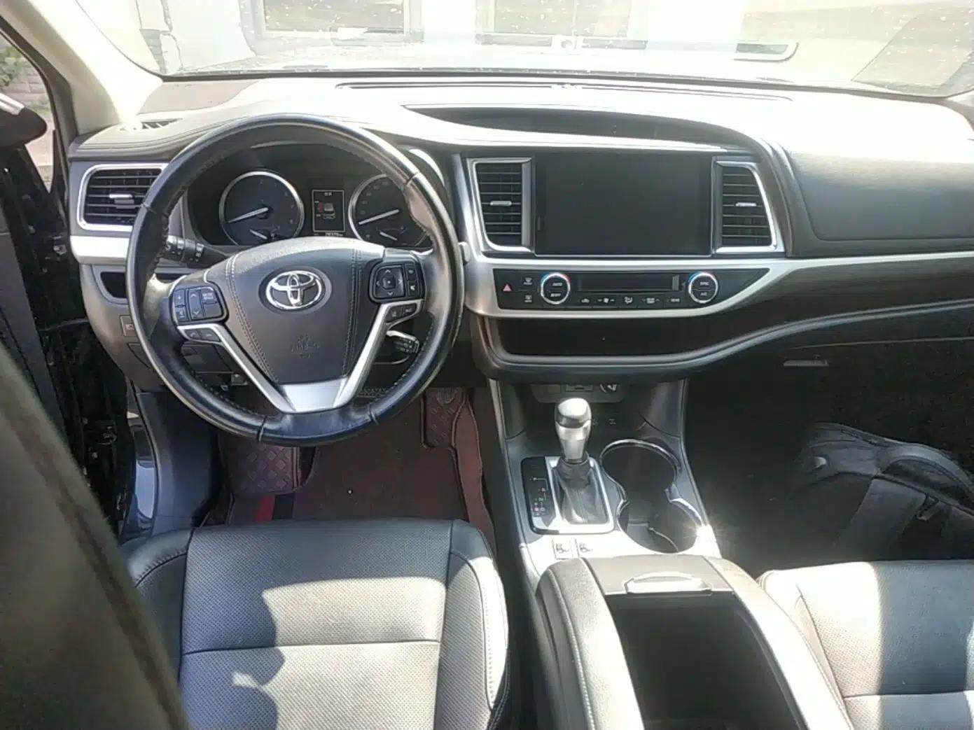 Used Toyota Highlander 2021 2.0T Four-Wheel Drive Prestige Version 7 Seats — миниатюра 17