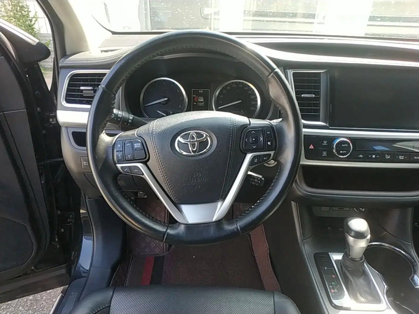 Used Toyota Highlander 2021 2.0T Four-Wheel Drive Prestige Version 7 Seats — миниатюра 18