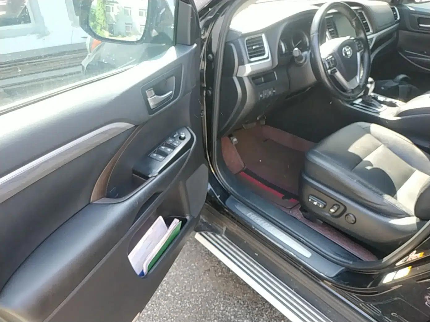 Used Toyota Highlander 2021 2.0T Four-Wheel Drive Prestige Version 7 Seats — миниатюра 23