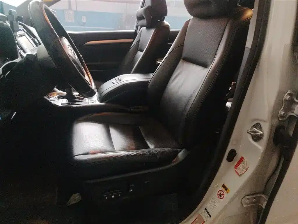 2017 Highlander 2.0T AWD Luxury 7-seater — миниатюра 8