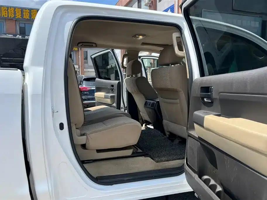 2011 Tundra 5.7 Standard — миниатюра 20
