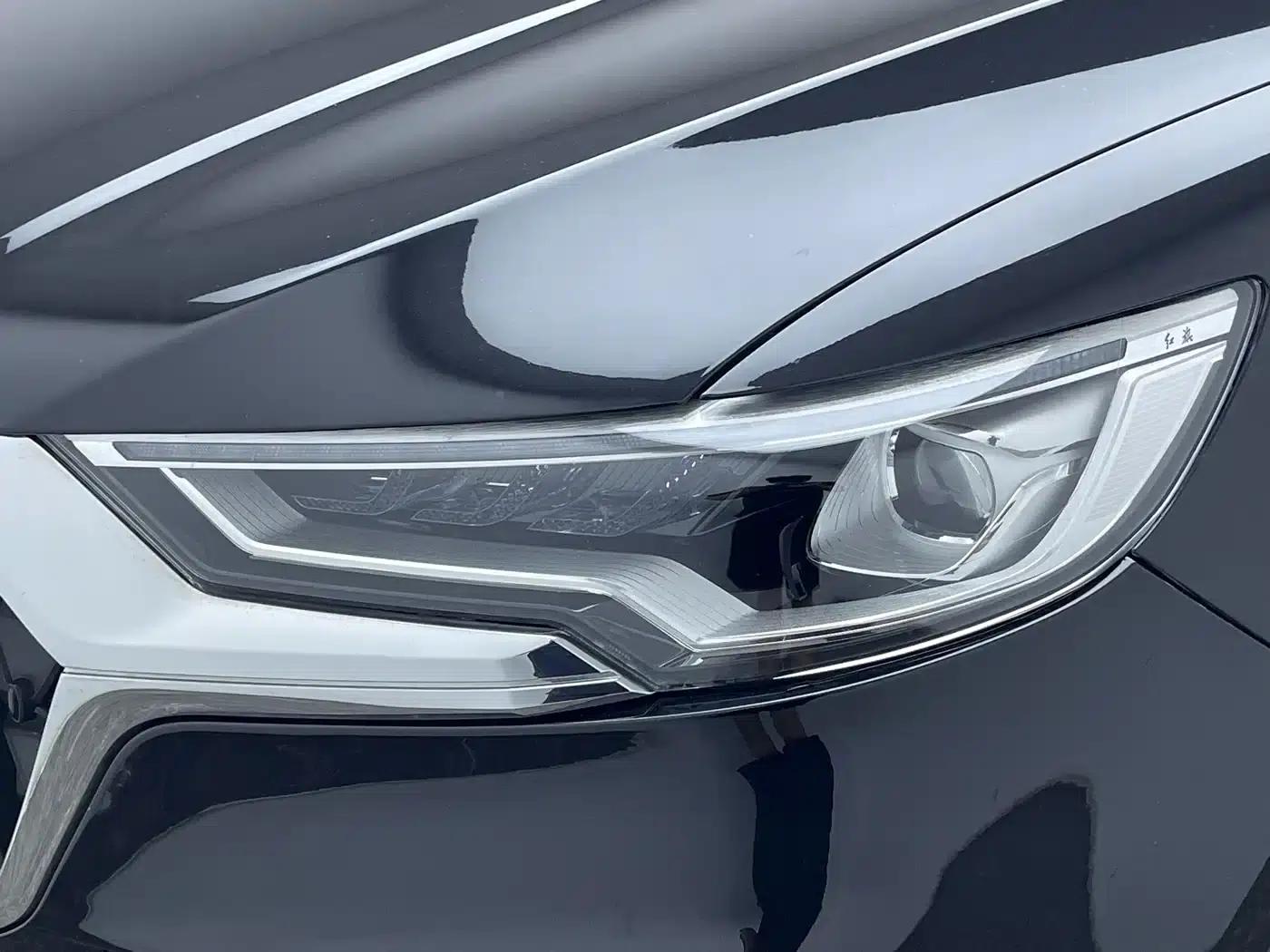 Hongqi HS5 2022 2.0T Intelligent Flagship Edition — миниатюра 11