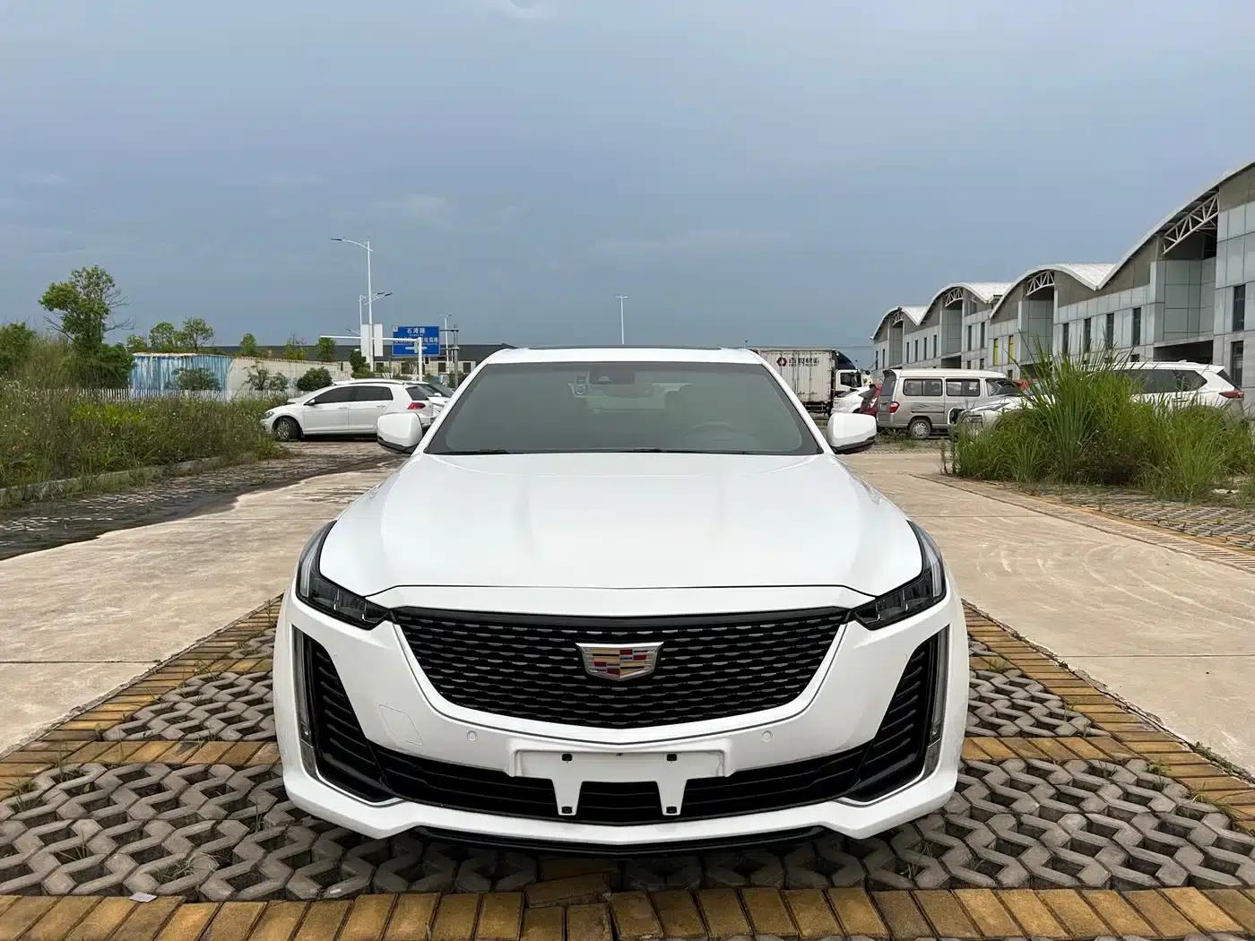 2021 Cadillac CT5 28T Luxury — миниатюра 2