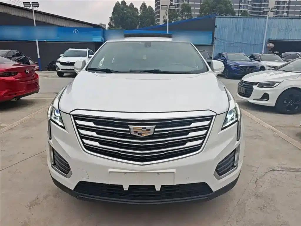Cadillac XT5 2018 28E AWD Technology Edition — миниатюра 3