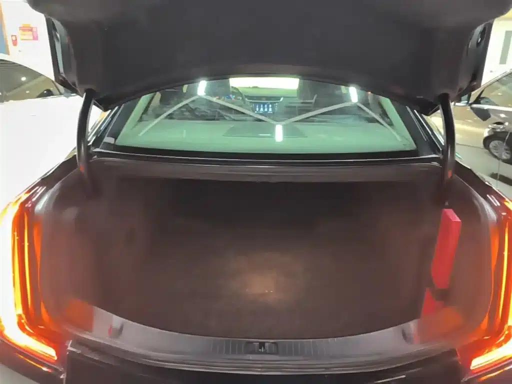 2018 Cadillac XTS 28T Technology Edition — миниатюра 19