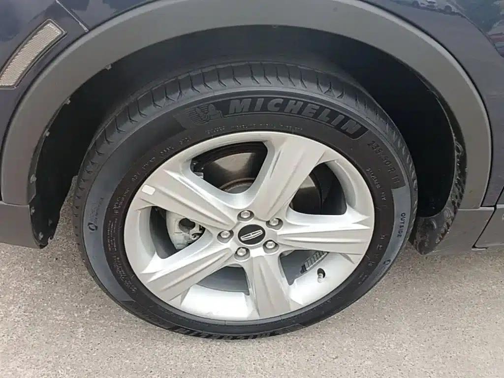 Lincoln MKC 2017 2.0T Two-Wheel Drive Premium Edition — миниатюра 23