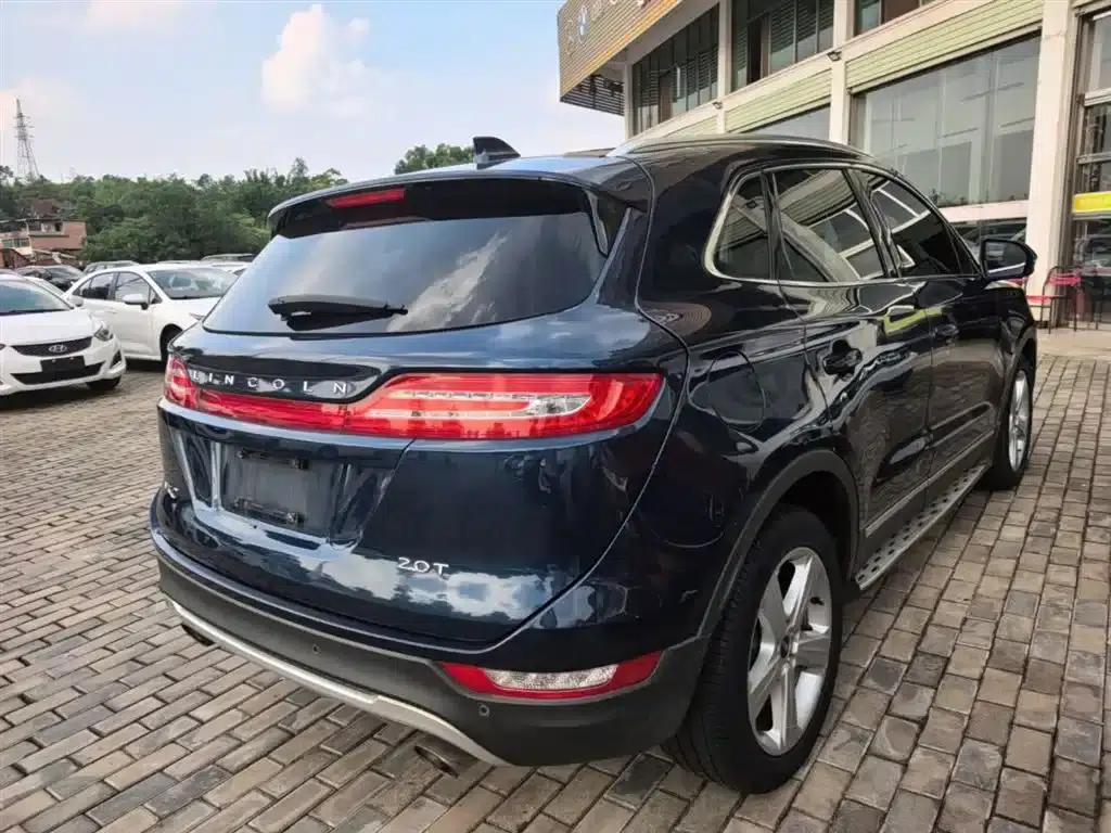 Lincoln MKC 2017 2.0T Two-Wheel Drive Premium Edition — миниатюра 7