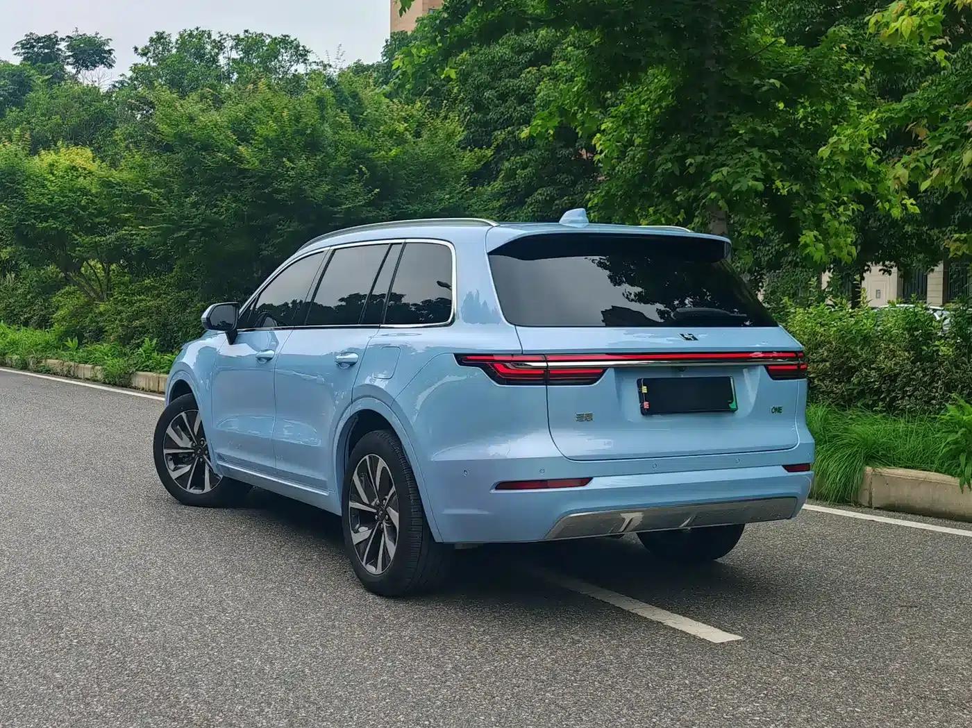 Li Auto ONE 2021 Extended Range 6-Seater — миниатюра 3