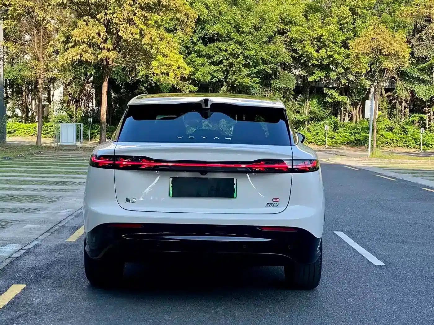 Voyah 2025 Four-Wheel Drive Qiankun Edition — миниатюра 13