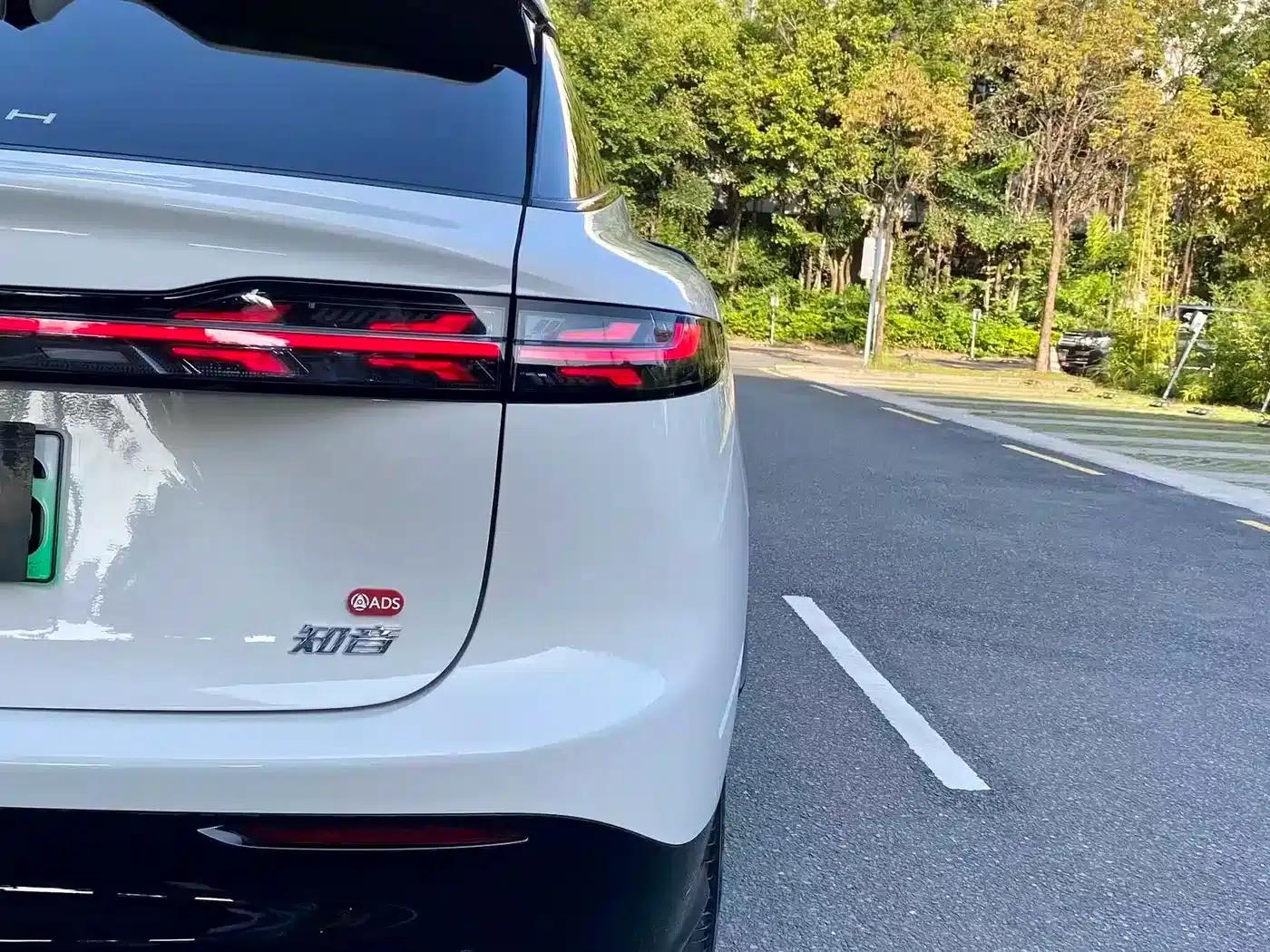 Voyah 2025 Four-Wheel Drive Qiankun Edition — миниатюра 14
