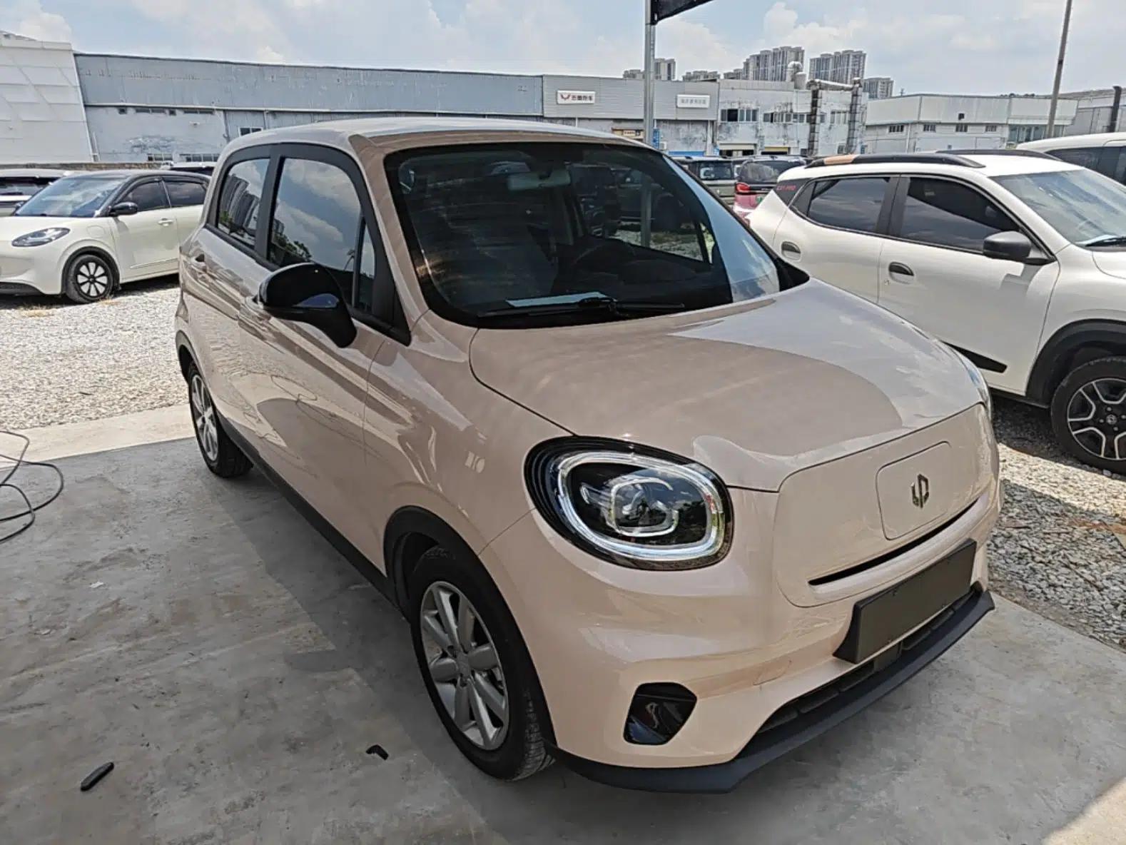Used Leapmotor T03 2022 Amber Edition — миниатюра 3