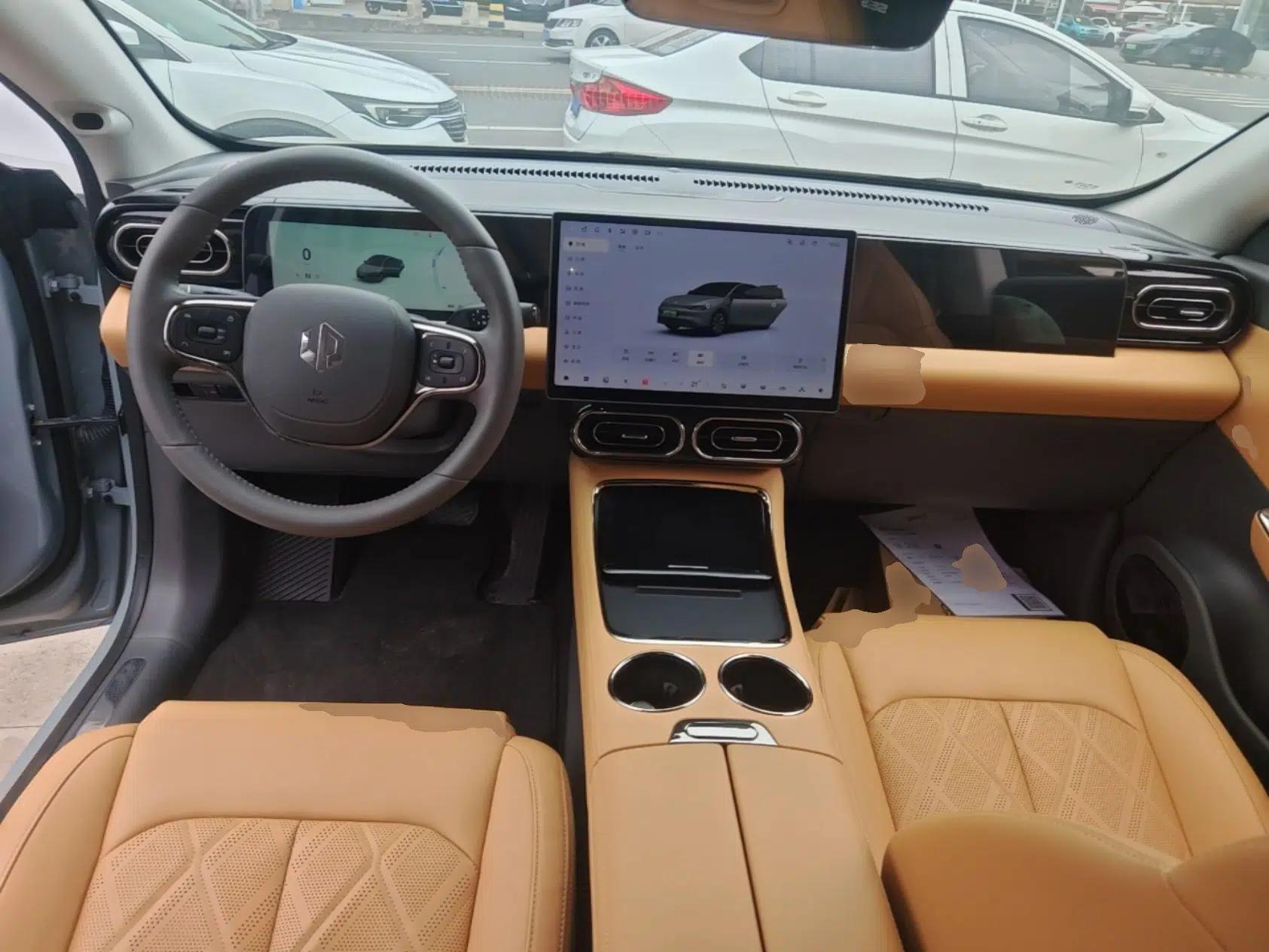 Used Leapmotor C01 2024 Pure Electric 525 Luxury Edition — миниатюра 12