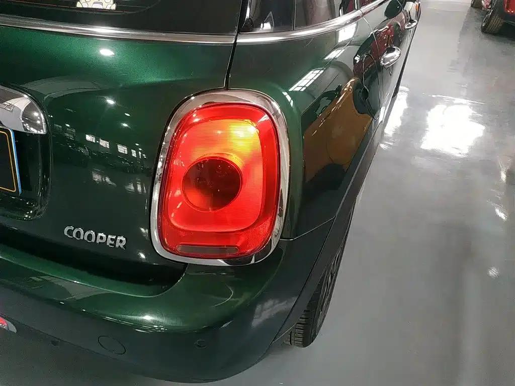 2016 MINI 1.5T COOPER 5-door version — миниатюра 24