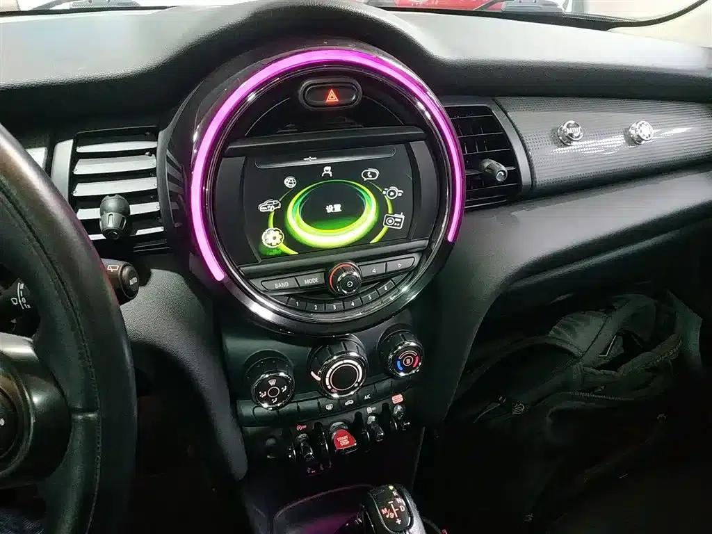 2016 MINI 1.5T COOPER 5-door version — миниатюра 9