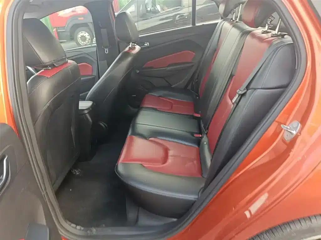 Chery Arrizo 5 2017 1.5L CVT Deluxe Edition — миниатюра 17