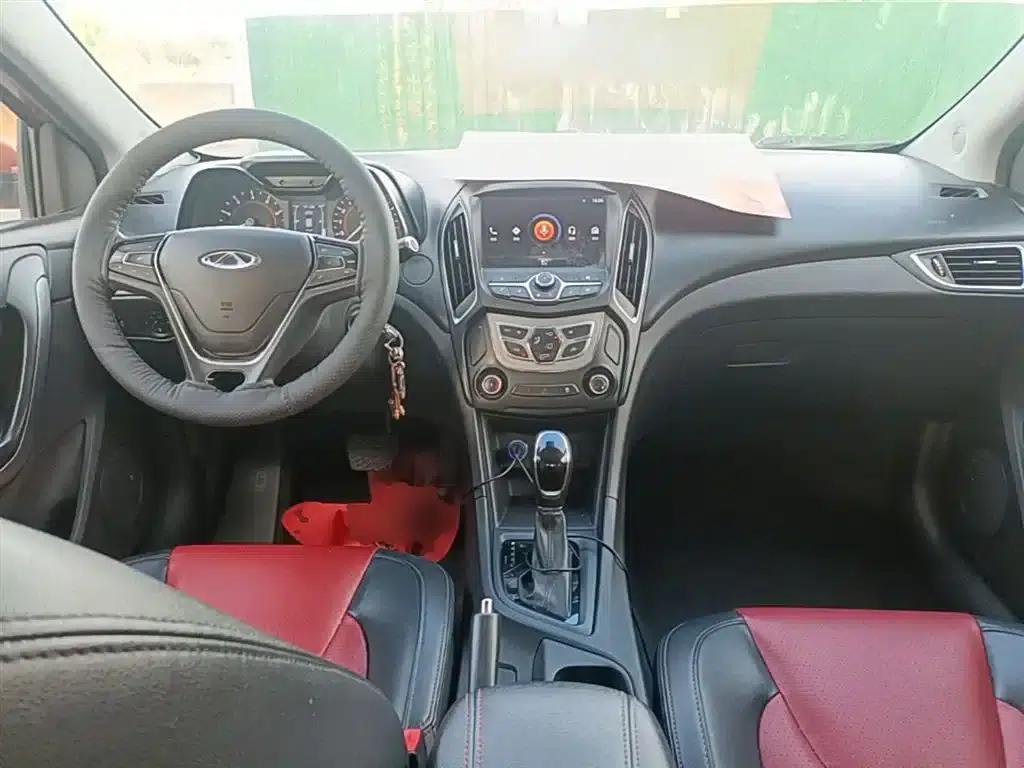 Chery Arrizo 5 2017 1.5L CVT Deluxe Edition — миниатюра 10
