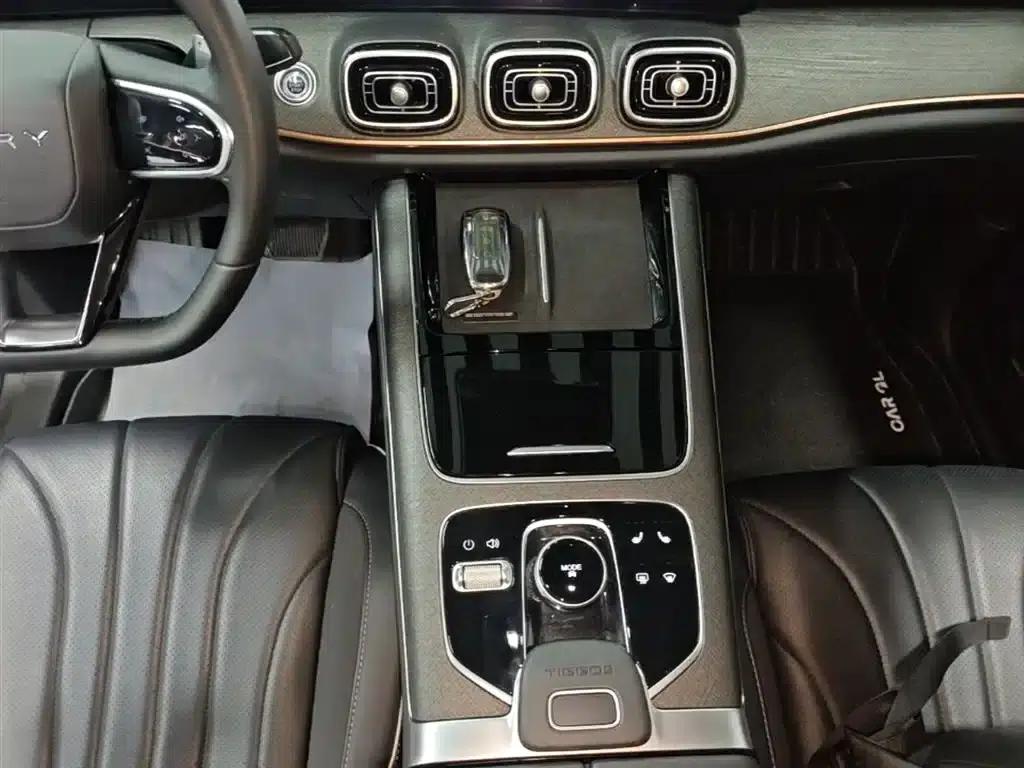 Chery Tiggo 9 2023 2.0T Automatic 2WD Luxury Edition 5-seater — миниатюра 14