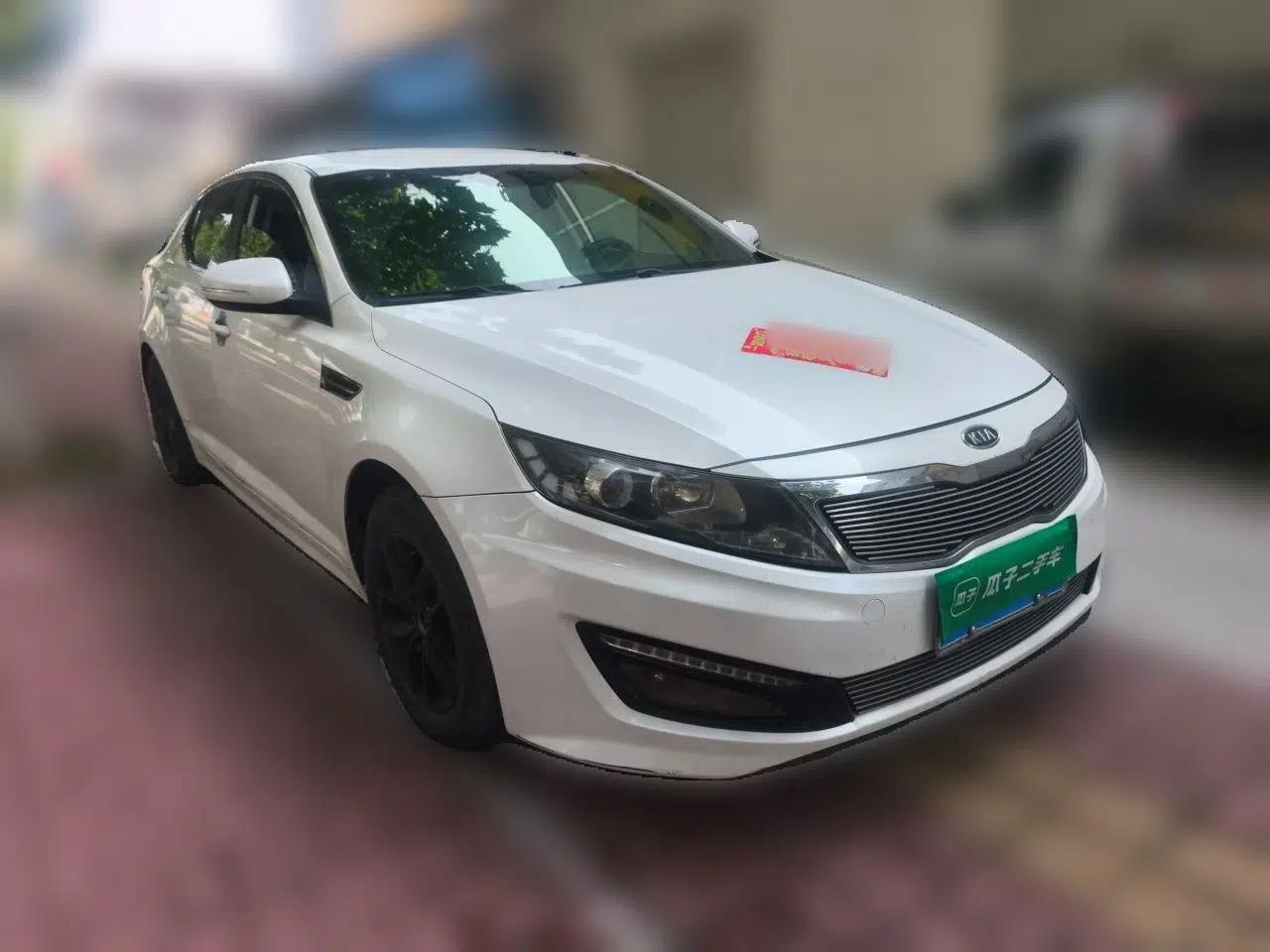Used Kia K5 2012 2.0L Manual GL — миниатюра 3