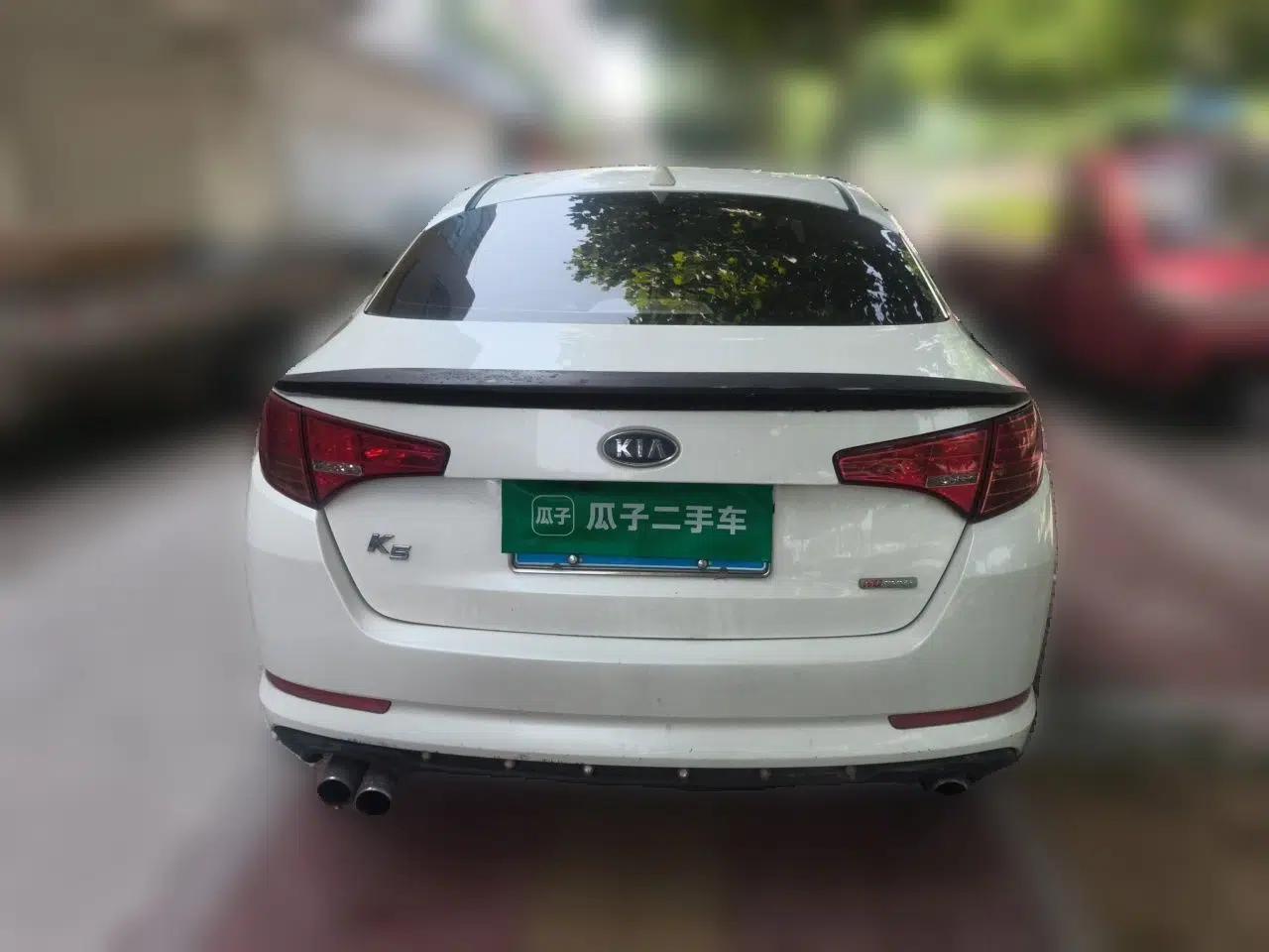 Used Kia K5 2012 2.0L Manual GL — миниатюра 5