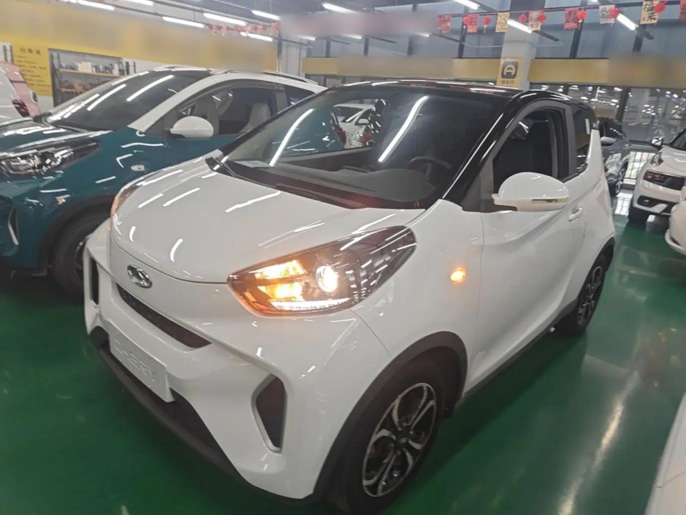 Used Chery QQ Little Ant 2019 4-Seater Smart Edition 35 kWh — миниатюра 1