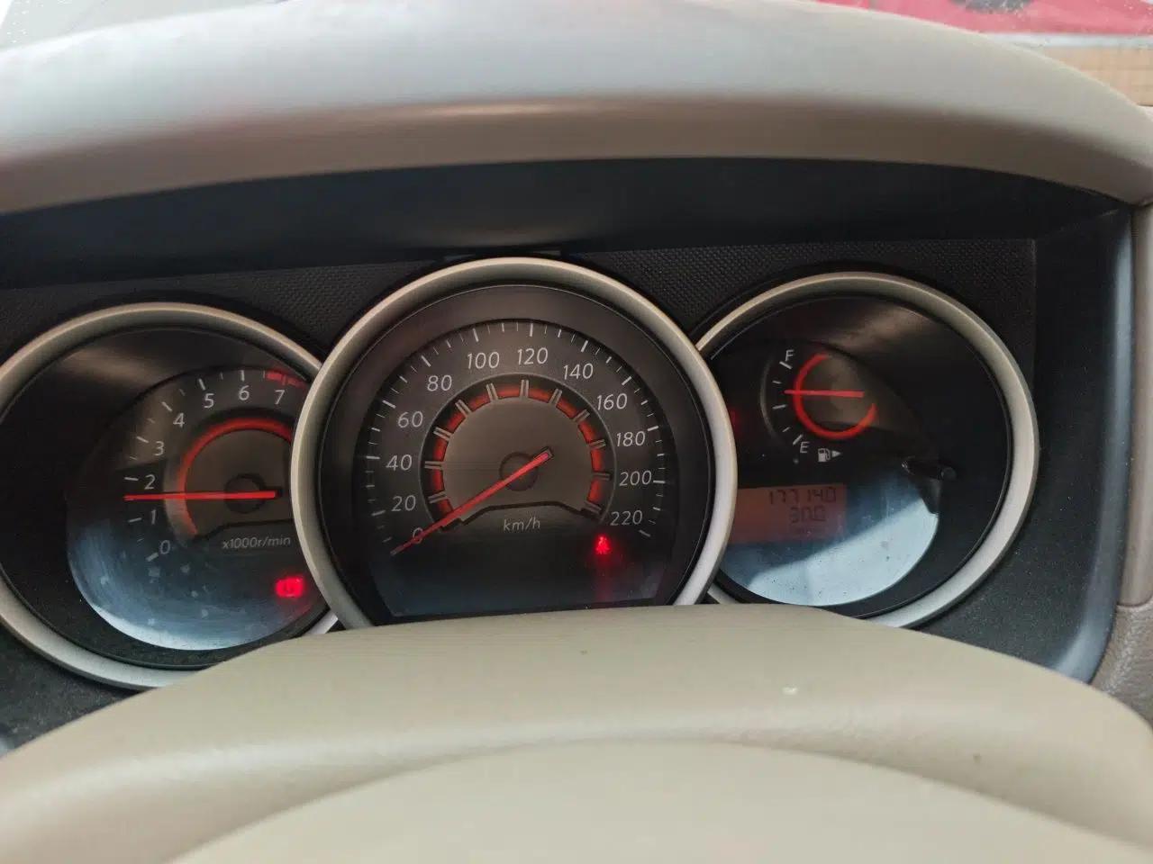Used Nissan Sylphy 2012 Classic 1.6XE Manual Comfort Edition — миниатюра 11
