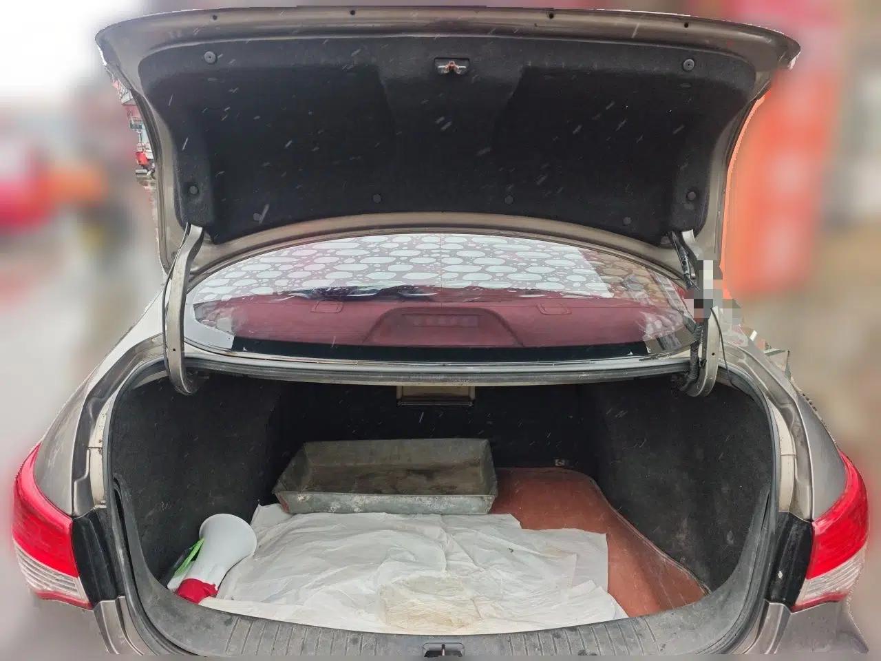 Used Nissan Sylphy 2012 Classic 1.6XE Manual Comfort Edition — миниатюра 19