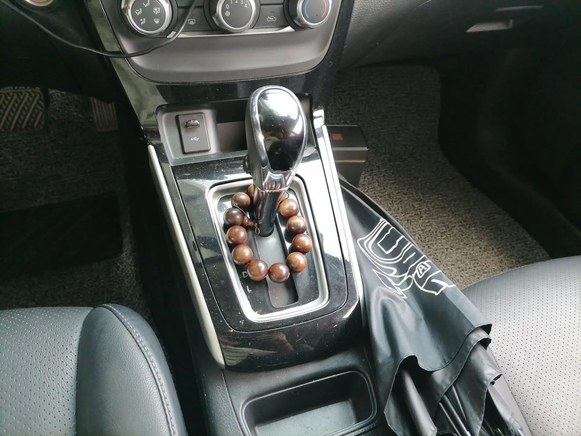Used Nissan Sylphy 2019 1.6XV CVT Smart Connect Luxury Edition China VI Standard — миниатюра 14