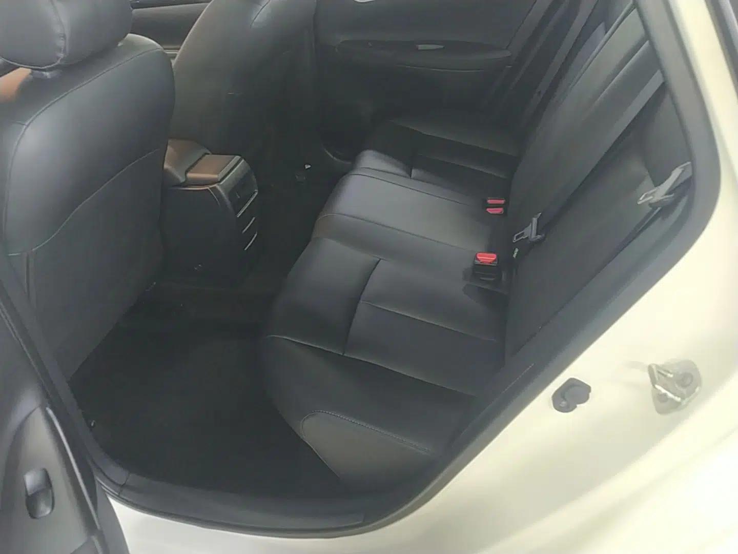 Used Nissan Sylphy 2019 Classic 1.6XL CVT Luxury Edition — миниатюра 20