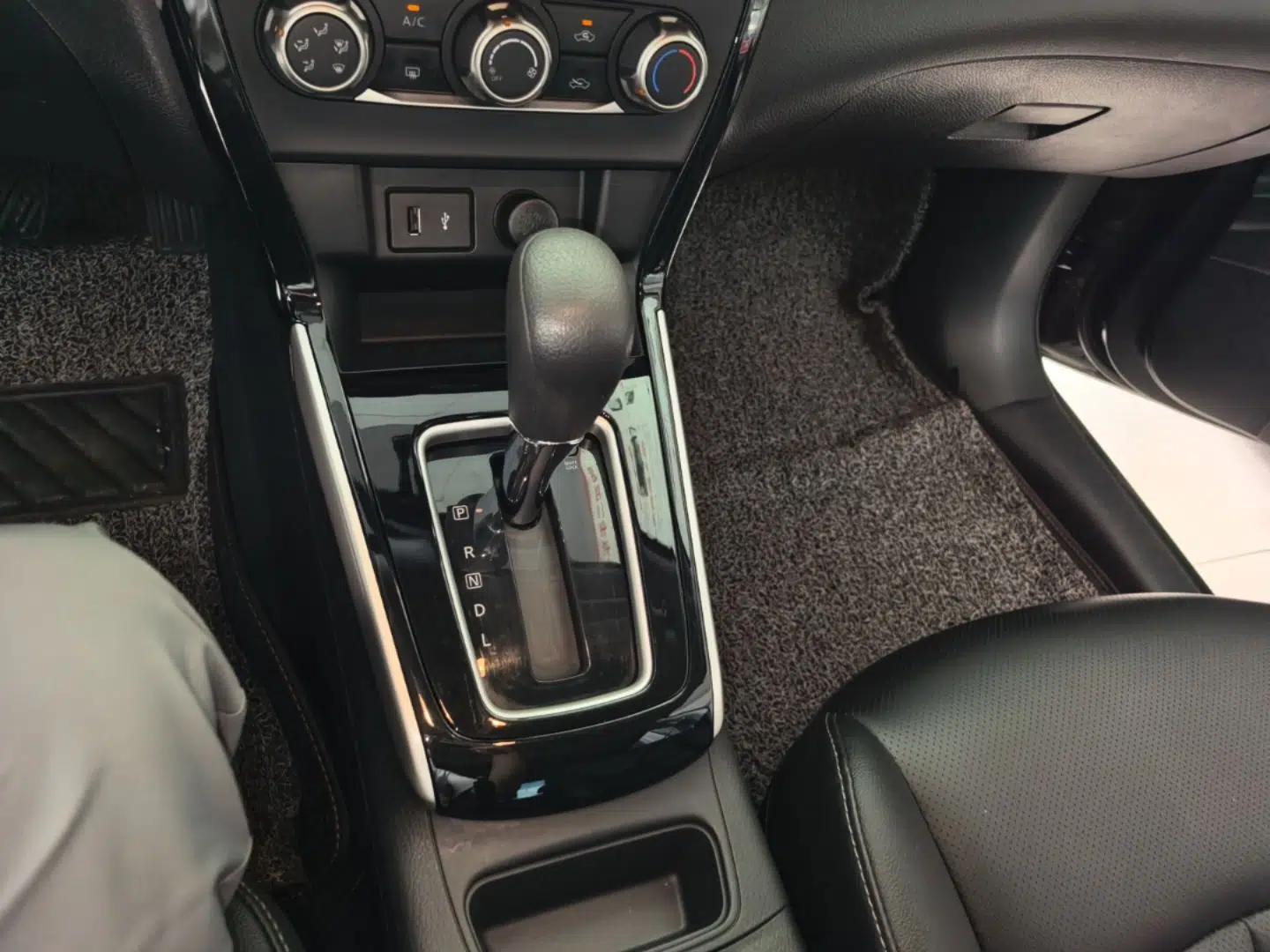 Used Nissan Sylphy 2024 Classic 1.6XL CVT Luxury Edition — миниатюра 16