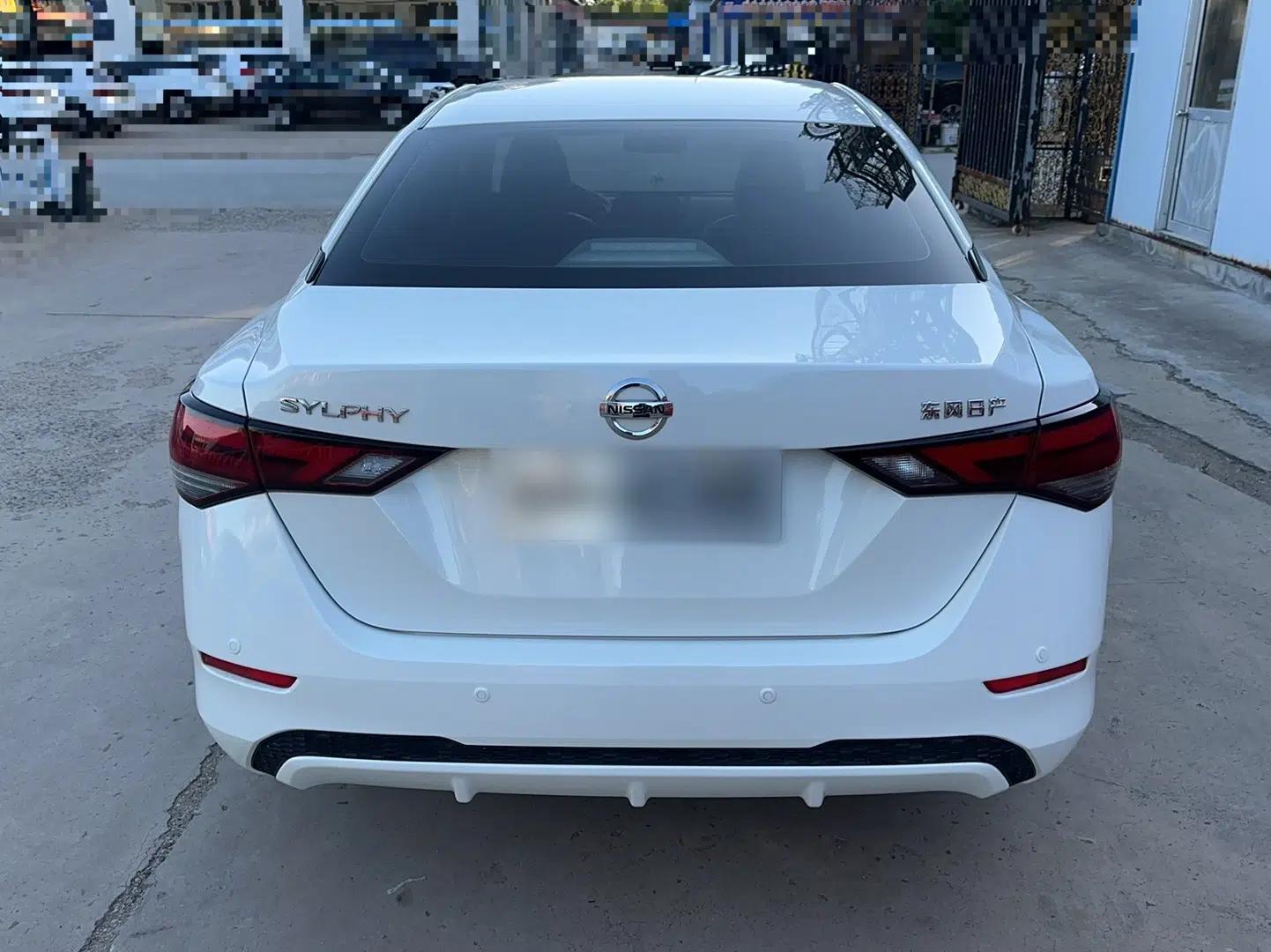 Used Nissan Sylphy 2021 1.6L XL CVT Enjoyment Edition — миниатюра 4