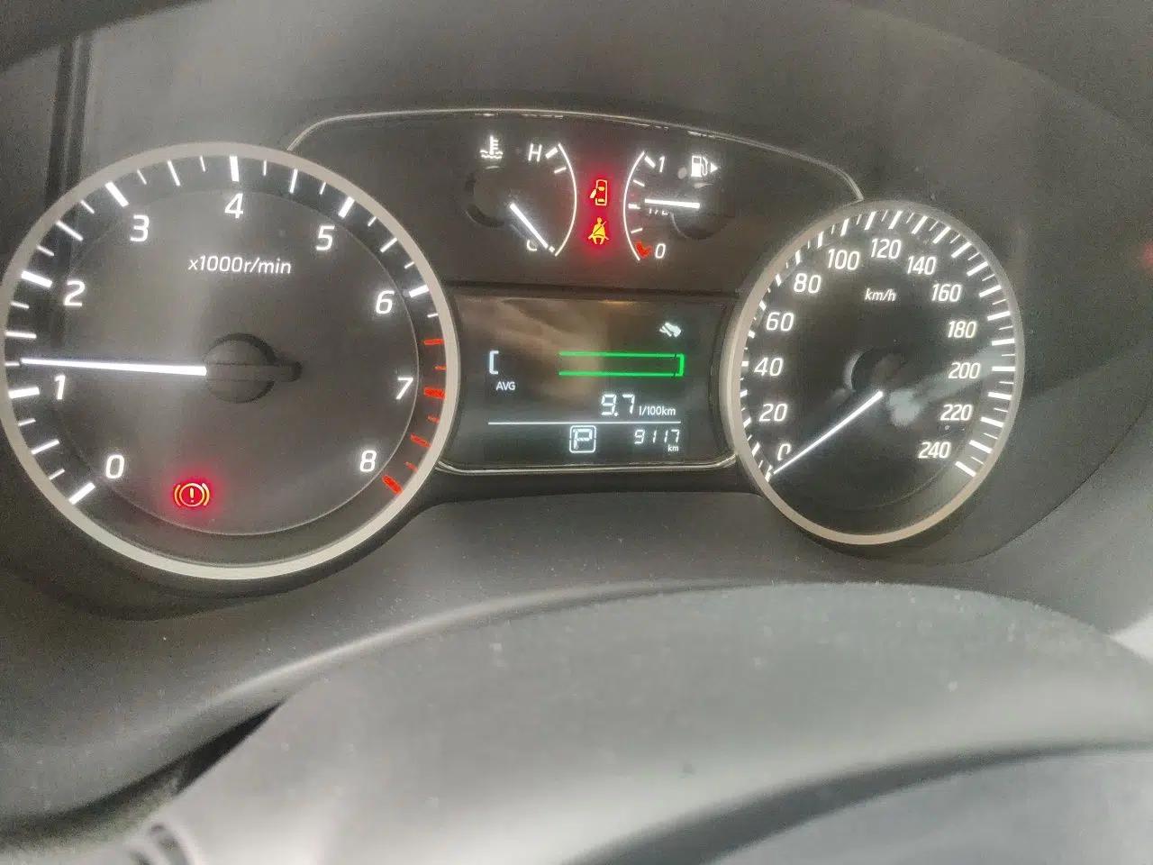 Used Nissan Sylphy 2024 Classic 1.6XE CVT Comfort Edition — миниатюра 11
