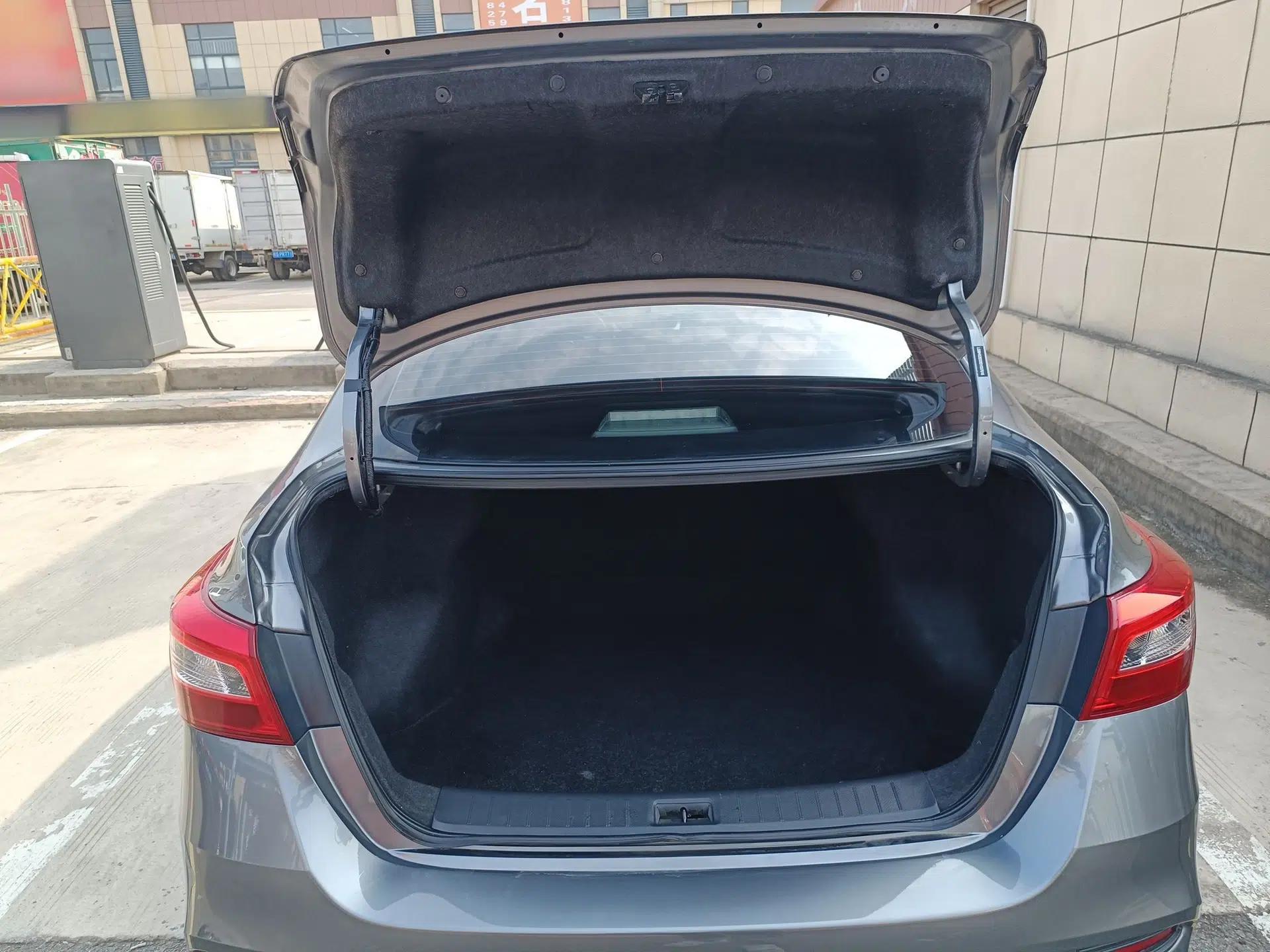 Used Nissan Sylphy 2024 Restyled Version 2 Classic 1.6XE CVT Comfort Edition — миниатюра 22