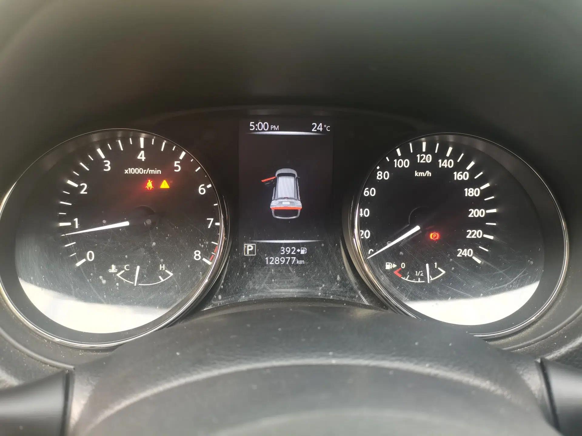 Used Nissan X-Trail 2019 2.0L CVT Smart Connect Comfort Edition 2WD — миниатюра 11