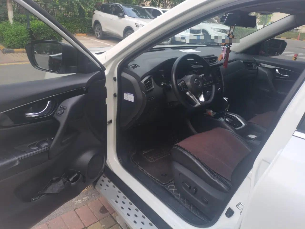 Used Nissan X-Trail 2019 2.0L CVT Smart Connect Comfort Edition 2WD — миниатюра 16