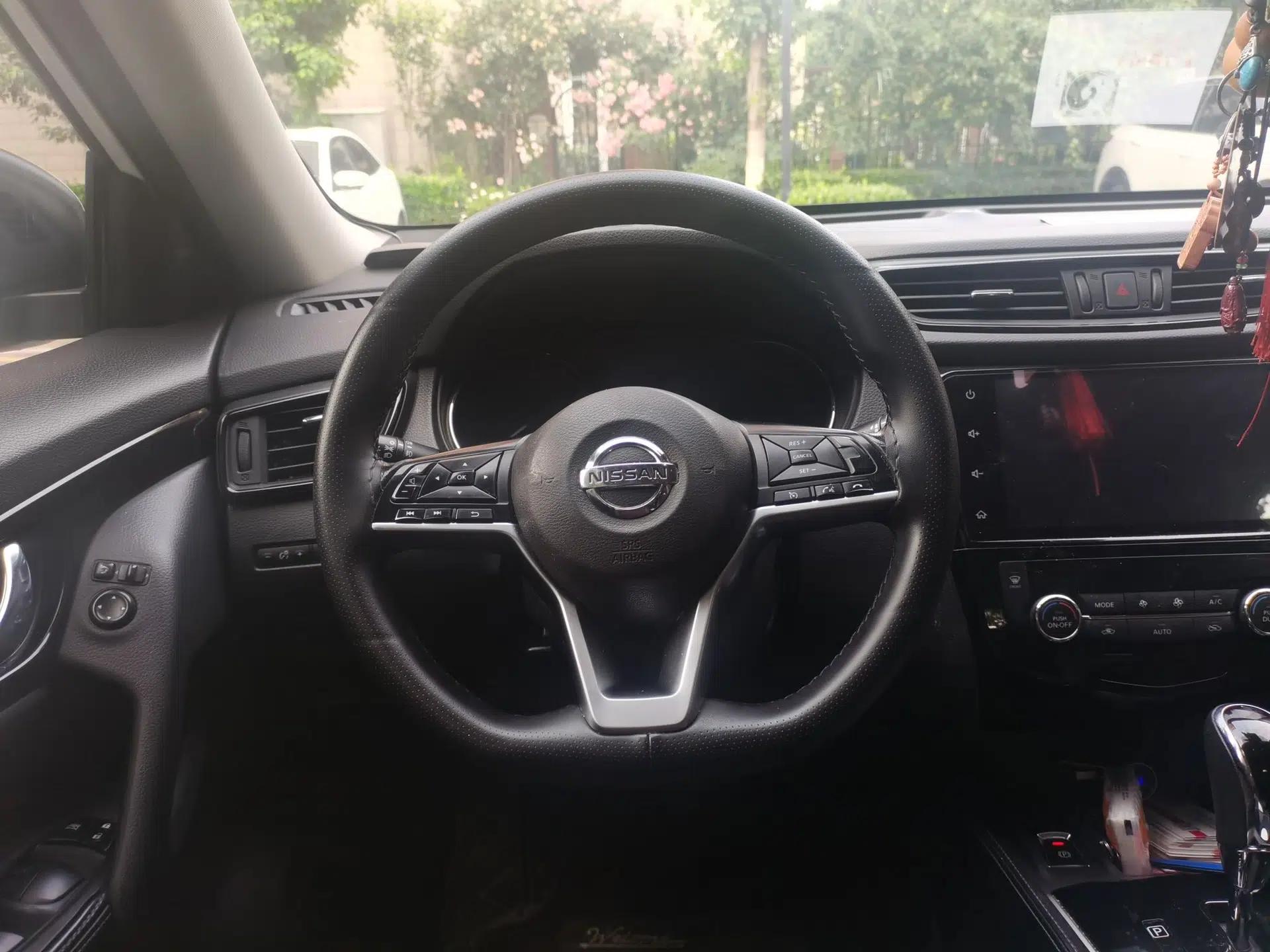 Used Nissan X-Trail 2019 2.0L CVT Smart Connect Comfort Edition 2WD — миниатюра 10
