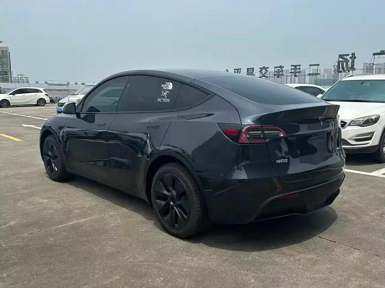 Model Y 2024 Rear-Wheel Drive — миниатюра 3