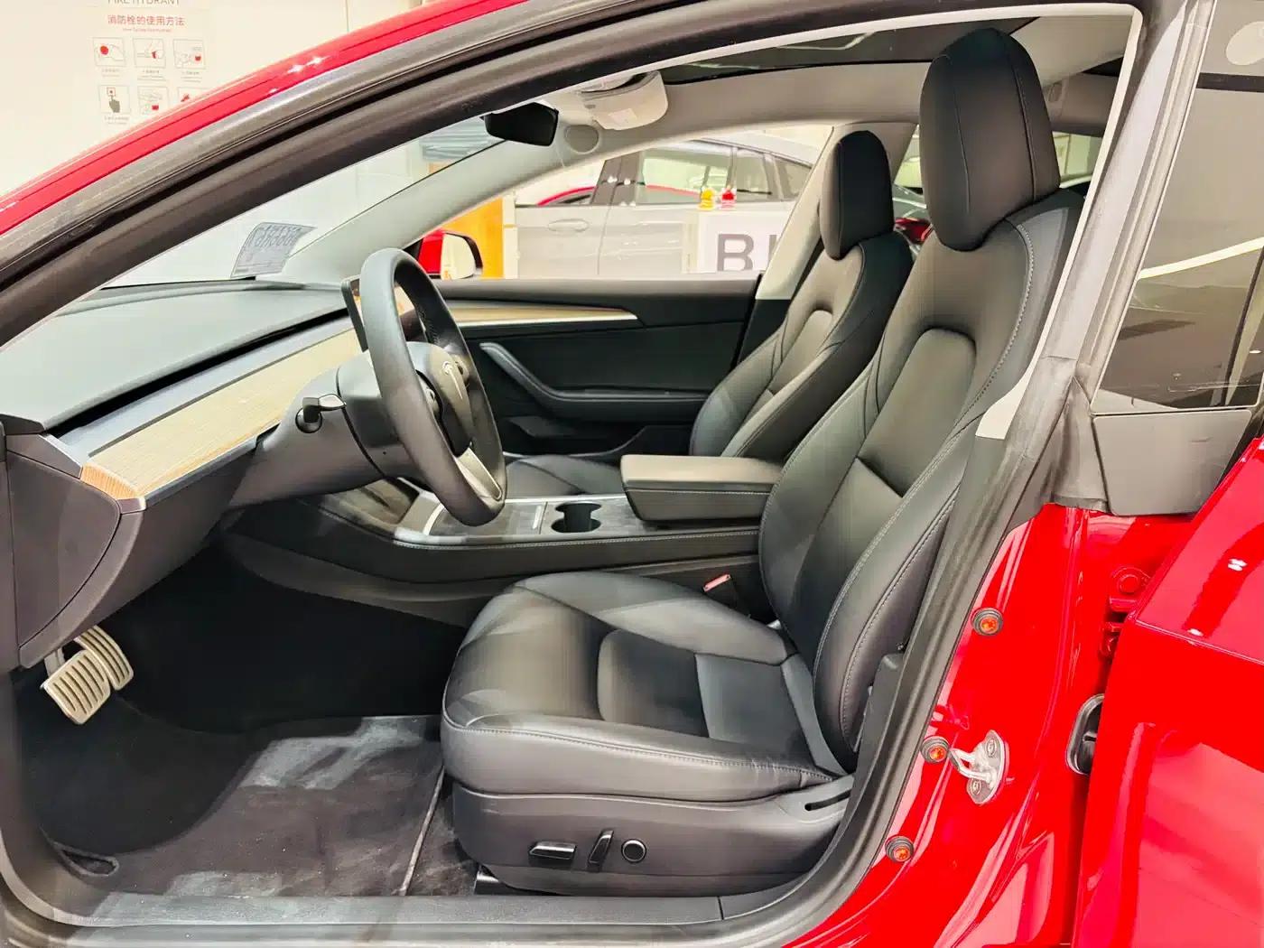 Model 3 2022 Performance All-Wheel Drive — миниатюра 15