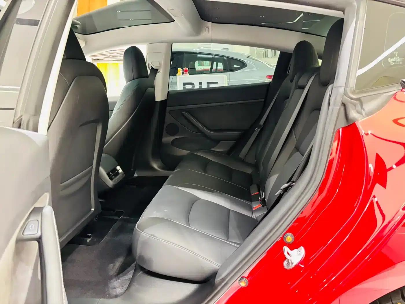 Model 3 2022 Performance All-Wheel Drive — миниатюра 17