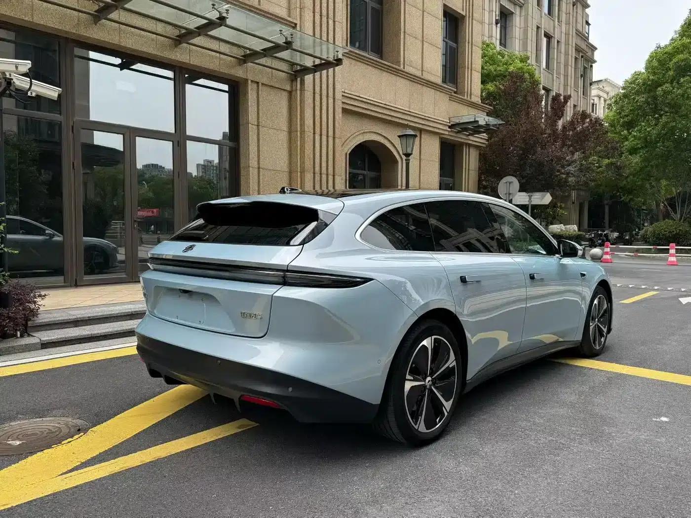 NIO ET5T 2023 75kWh Touring — миниатюра 12