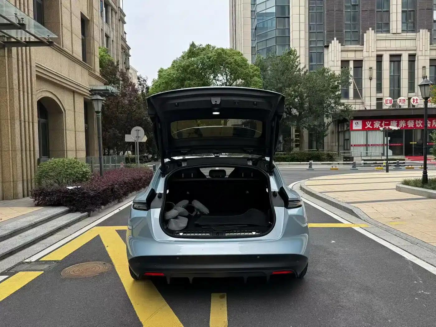 NIO ET5T 2023 75kWh Touring — миниатюра 13