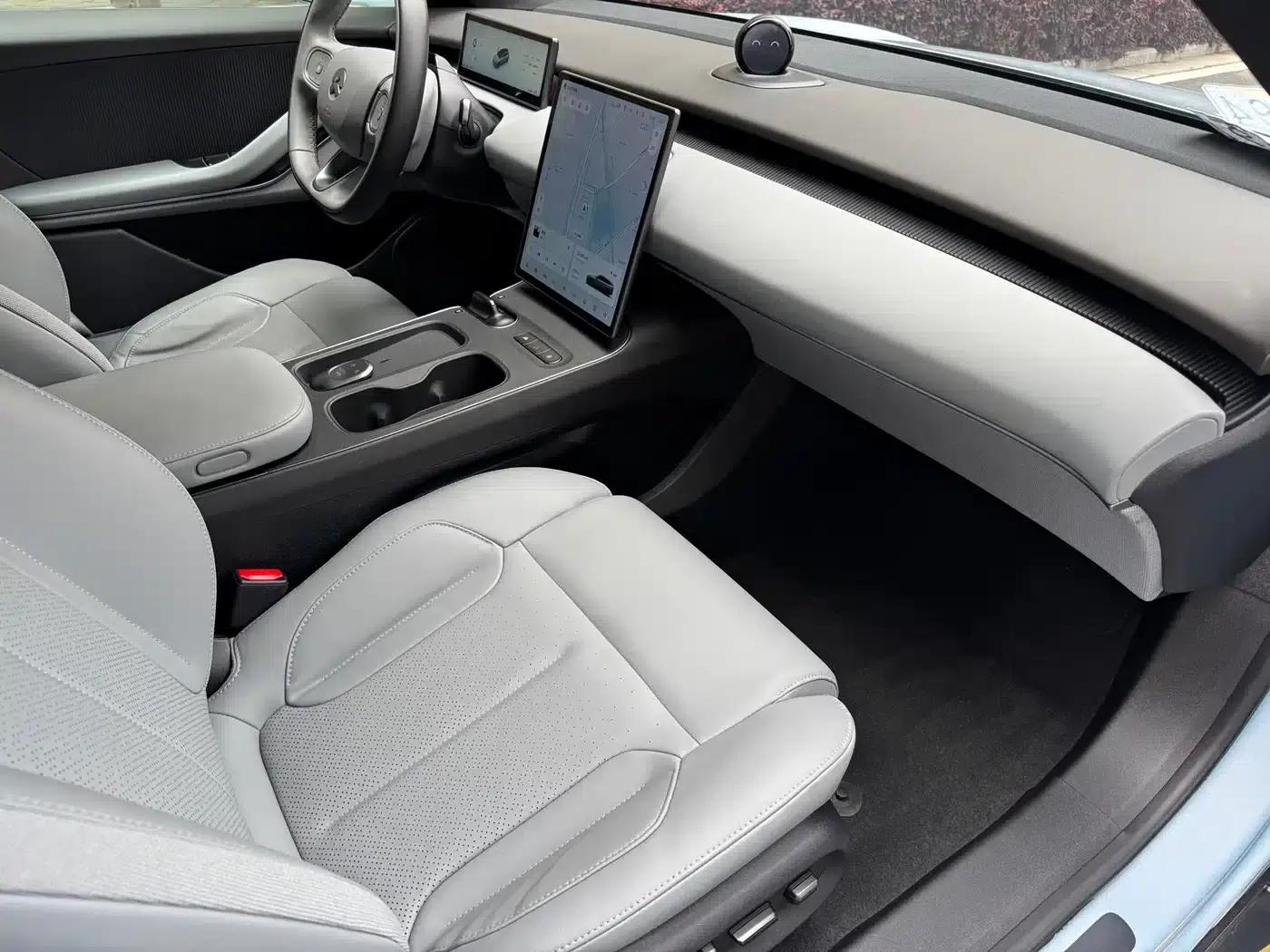 NIO ET5T 2023 75kWh Touring — миниатюра 8