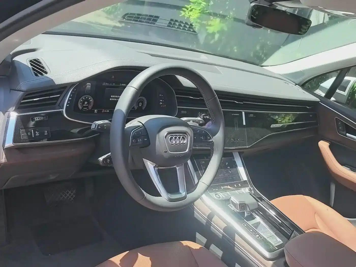 Audi Q7 2025 55 TFSI quattro S line Black Knight Edition — миниатюра 15