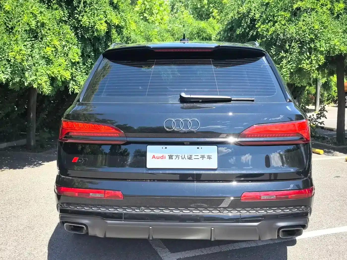 Audi Q7 2025 55 TFSI quattro S line Black Knight Edition — миниатюра 17