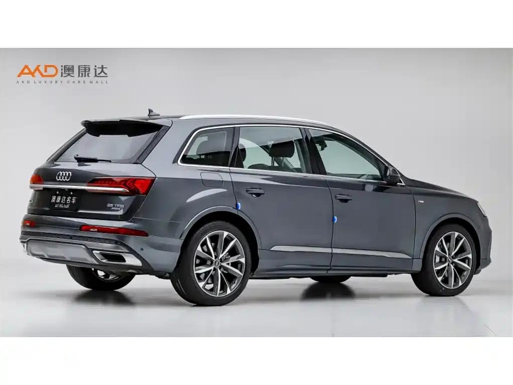 Audi Q7/3.0T/2022/55 TFSI quattro S line Sport — миниатюра 3
