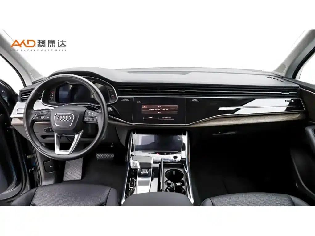 Audi Q7/3.0T/2022/55 TFSI quattro S line Sport — миниатюра 5