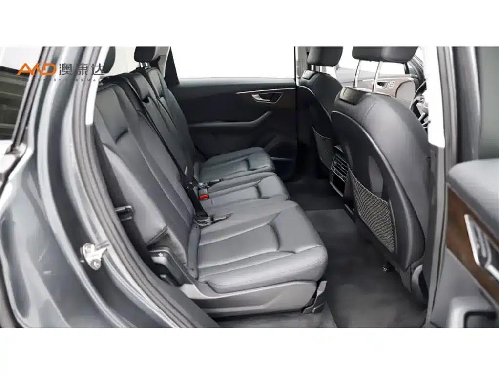 Audi Q7/3.0T/2022/55 TFSI quattro S line Sport — миниатюра 8