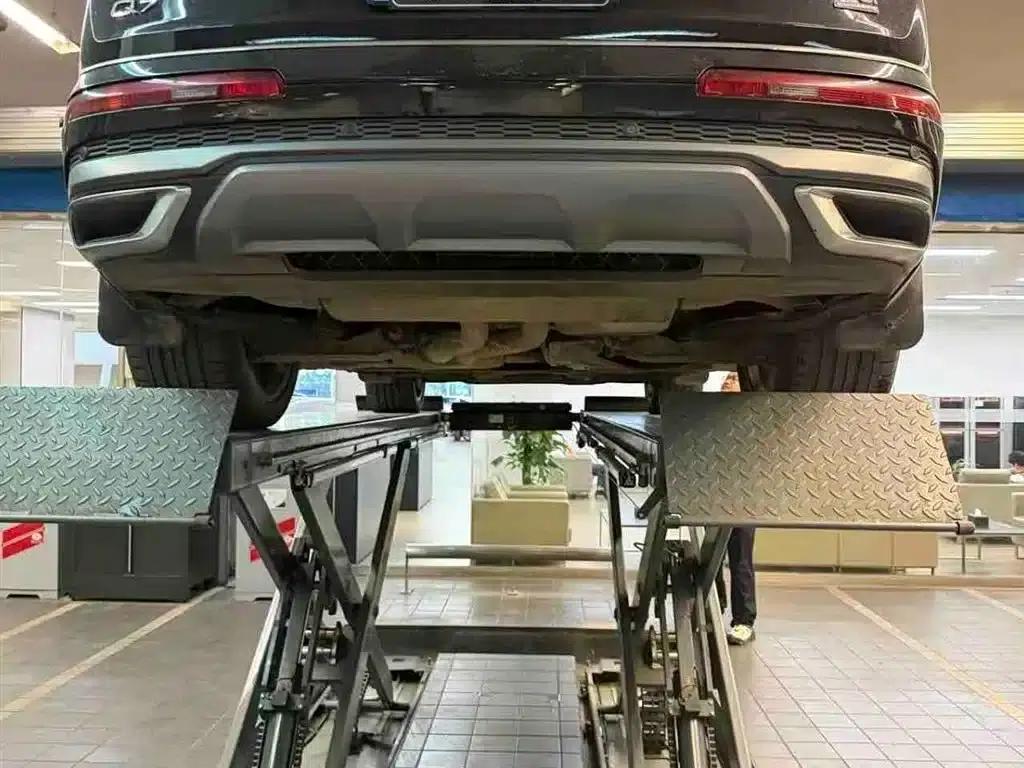 Audi Q7 2020 55 TFSI quattro S line Sport — миниатюра 4