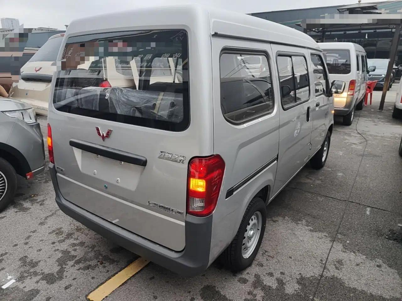Used Wuling Zhiguang 2023 1.5L Practical Version 5/7 Seats — миниатюра 6