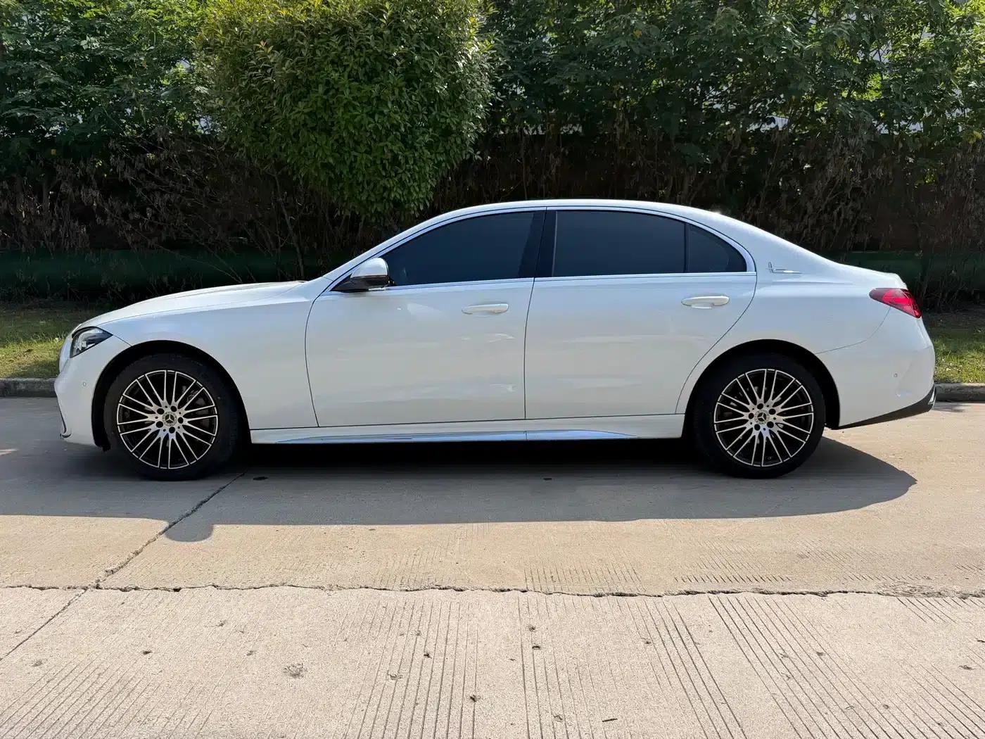 Mercedes-Benz C-Class 2023 Facelift C 260 L Sport Edition — миниатюра 6